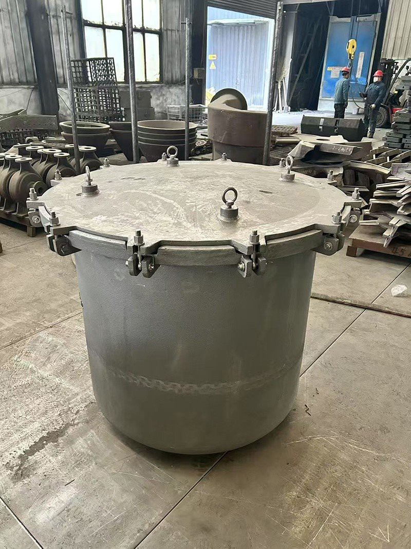 Aluminum Smelting Crucibles factory